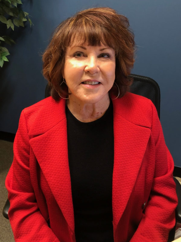 Kathy Cox headshot